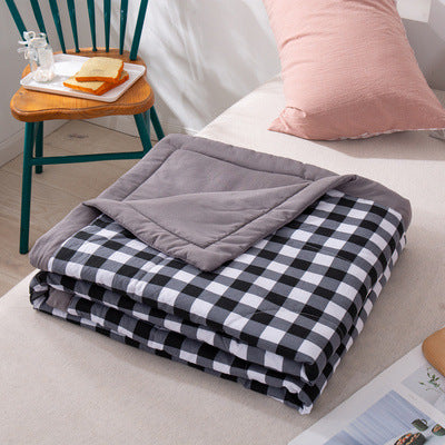 Washable Cotton Air-conditioning Quilt For Single Or Double Beds