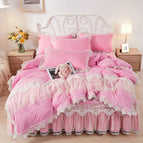Moussepink / 150X200cm bed skirt and pillow