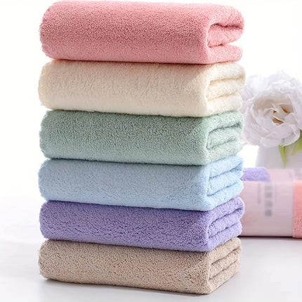 10-Pack Cut Edge Bath Towels, 35x75 inches, Modern Style