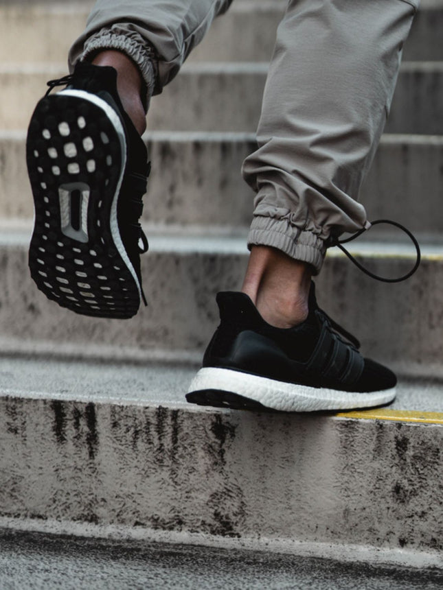 05f70fa5-e4e1-4c68-addc-a1ad117fb284-Max