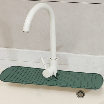 Kitchen Faucet Splash Pad Silicone Sink Faucet Splash Guard Mat Sponge Drain Rack Countertop Protector for Bath Kitchen Gadgets