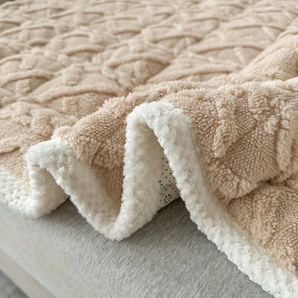 A soft and thin mattress that allows you to sleep comfortably anywhere. Camping, guest room, bedroom,