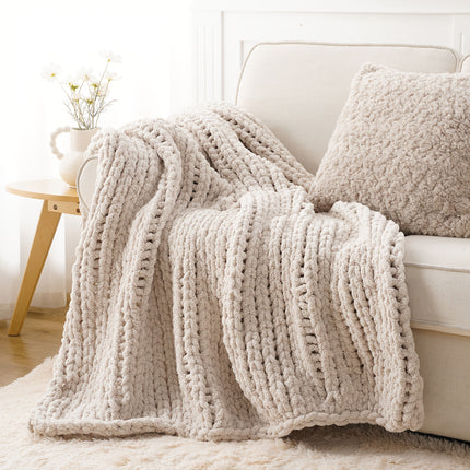 50"x60" Chunky Throw Blanket - Thick & Soft Chenille Yarn Oversized Green