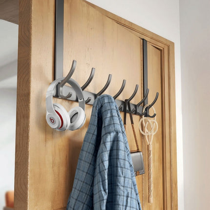 Non Punching Clothes Hanger Upon Entry