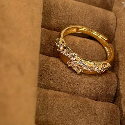 Mid-Range Light-Luxury Niche Zircon Gold Ring For Women