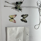 Necklace and 3 color chips