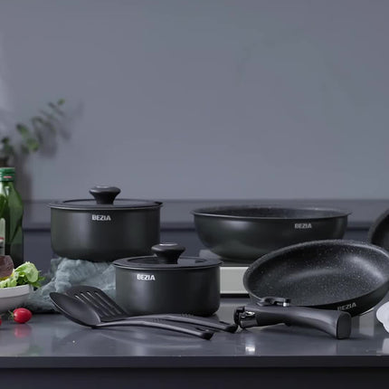 Cookware Set 10pcs, Nonstick Pots and Pans Set with Removable Handles, for All Hobs, Stackable Design