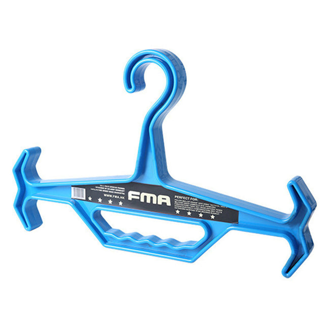 Outdoor training vest hanger