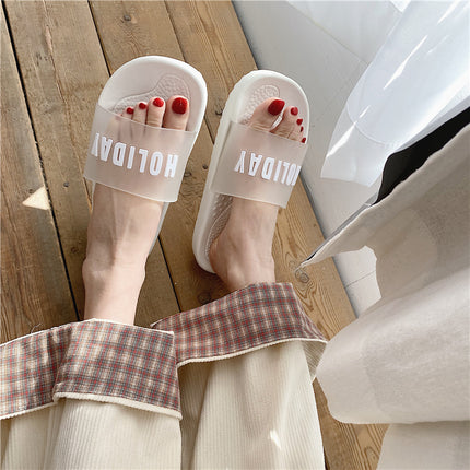 Simple female slippers