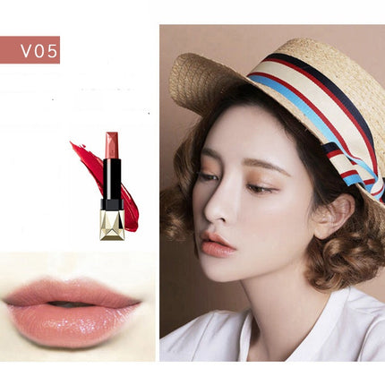 Long lasting moisturizing matte lipstick