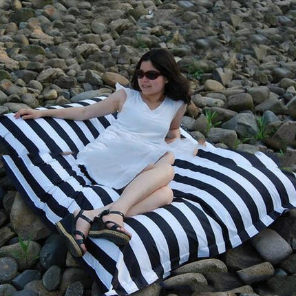 Outdoor Large Size Relaxing Swimming Floating Bean Bag