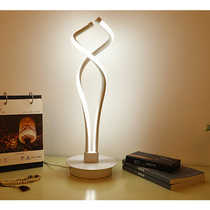 Simple Nordic Bedroom Bedside Table Lamp Warm And Romantic Home Creative Personality Eye Protection Desk Led Table Lamp