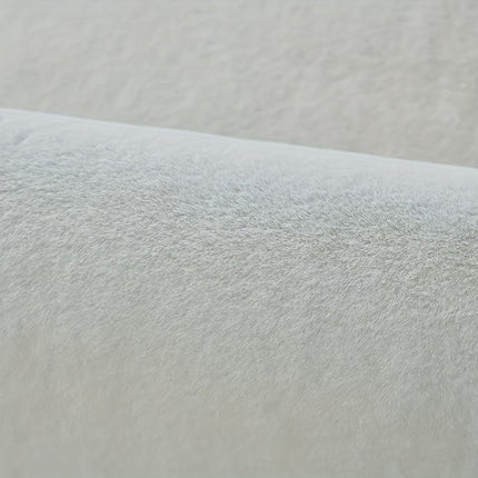 1pc Luxury Plush Soft Mat - Ultra-Realistic Rabbit Fur-like Texture,
