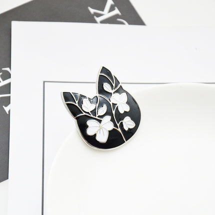 Alloy clothing paint pin