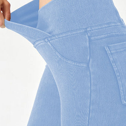 20270960-30f4-49d0-8fed-0d9ade993467-Max