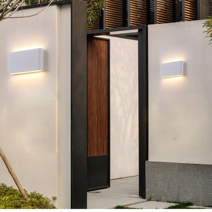 Simple LED Outdoor Waterproof Wall Lamp