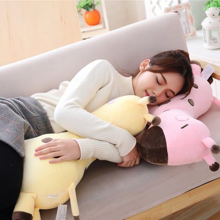 Girls sleep with Sika Deer toys animals.