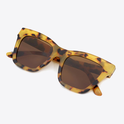 27fefde17a5b4d55bba229a34da02bd5-Max