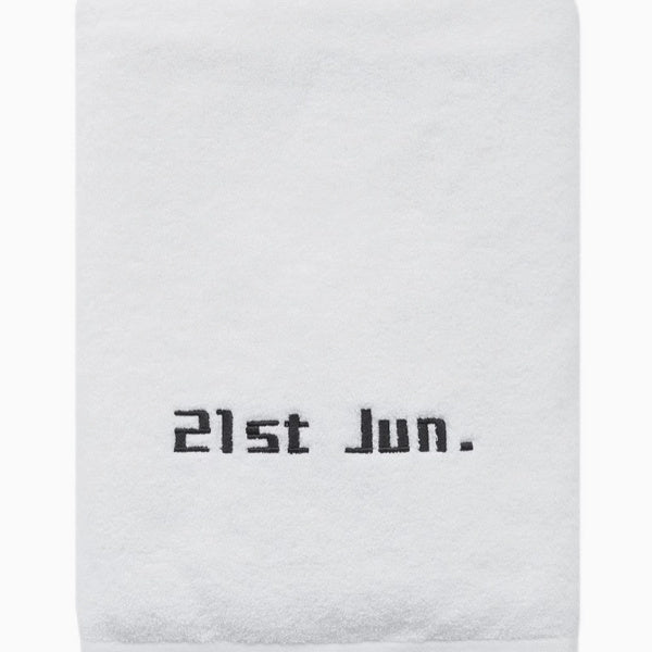 Customized Date Bath Towel, Birthday Embroidery