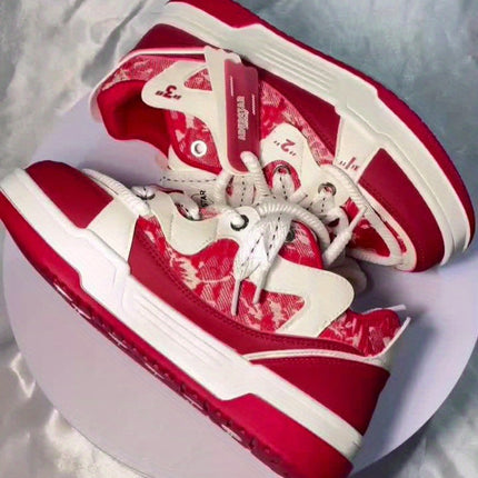 Men's Versatile Street Style Skateboot Shoes - Casual Fashion Sneakers in Red & White with Abstract Pattern,