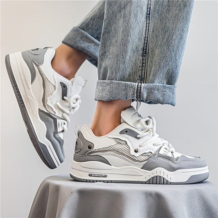 Men's Fashion Skateboard Sneakers - Breathable Casual Sneakers with Striped Design - Low-Top