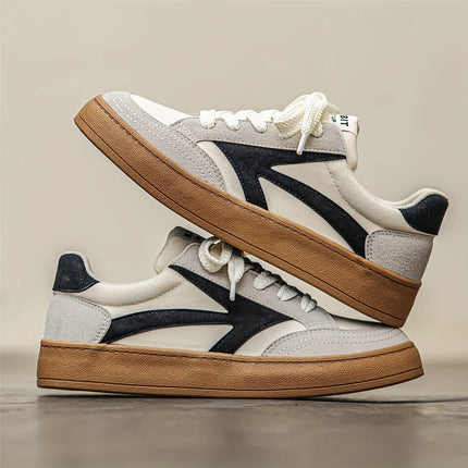 Men's Retro Skate Shoes - Low-Top Lace-Up Sneakers in Black/White/Beige colorblock