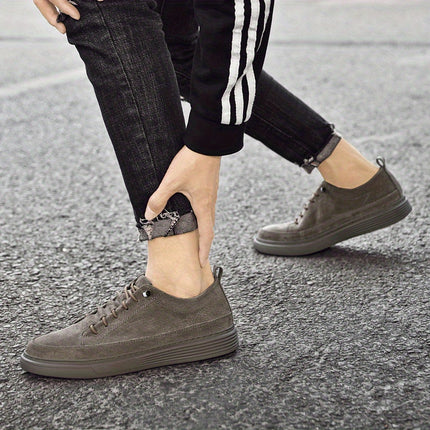 Men's Trendy Solid Skate Shoes, Comfy Non Slip Casual Lace Up Sneakers for Men's Outdoor Activities