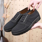 Black / EU 39