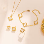 Jewelry four-piece set / Golden White