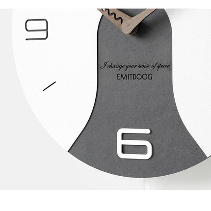 Retro pendulum wall clock