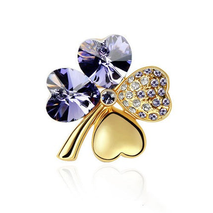 Sweet four-leaf clover diamond brooch