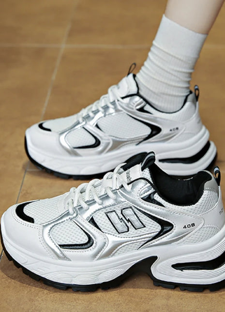 New Spring Women's Sneakers Luxury Designer Fashion Casual Sneakers White Breathable Tennis Shoes Low Top Vulcanized Shoes