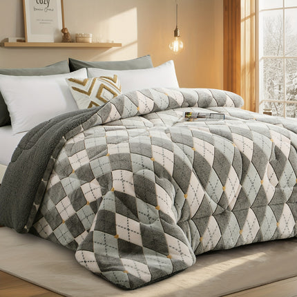 Luxury Milk Light Beige Quilted Comfort Duvet 300GSM Winter Bedspread, Soft Warm Plaid Bed Cover