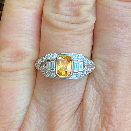 Womens Affordable Luxury Jazz-Style Geometric Ring