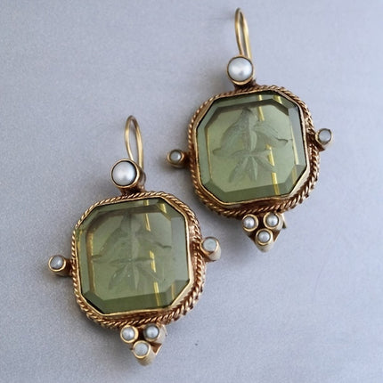 Women's Creative Retro Geometric Pendant Earrings