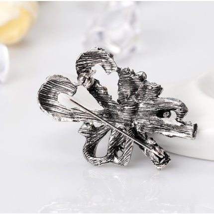 New Retro Personality Creative Christmas Brooch