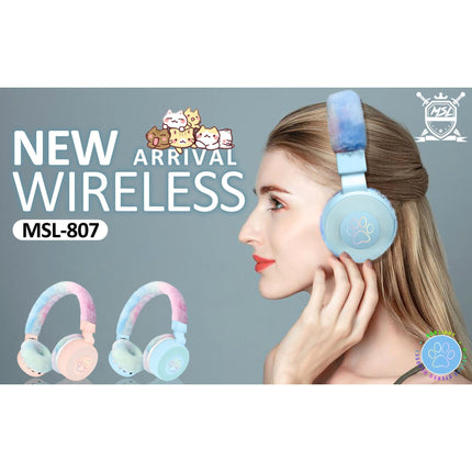 Fluffy Over-Ear Wireless Headphones with LED Paw Design, Comfortable Skin-Friendly Cushion, Hi-Fi Audio