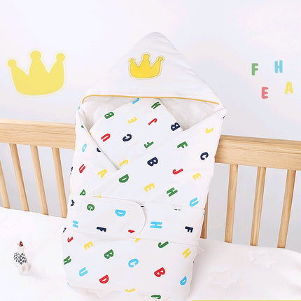 Baby holding autumn and winter newborn belt wrapped cotton newborn thickening blanket baby blanket baby quilt