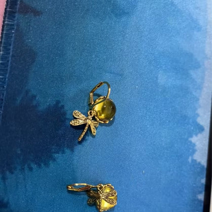 Fashion Jewelry Women's Earrings Hanging Vintage Dragonfly Pendant Earring Boho Chakra Blue Moonstone Drop Earrings For Women Wedding Charm Ethnic Jewellery