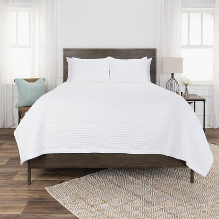 92" X 90" White Geometric Cotton Quilt