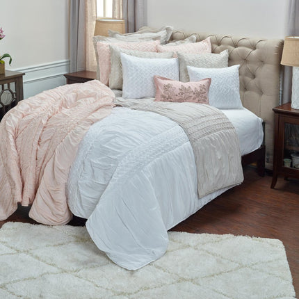 Pink Geometric Twin Quilt