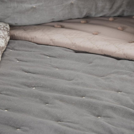 Gray Polka Dots King Quilt