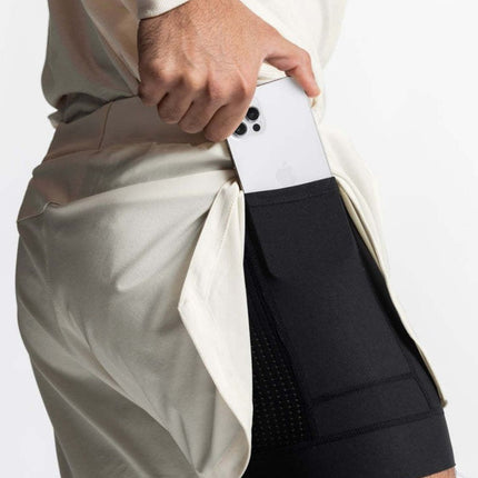 48b0639e-bc0c-4872-84da-c4f3d187906b-Max