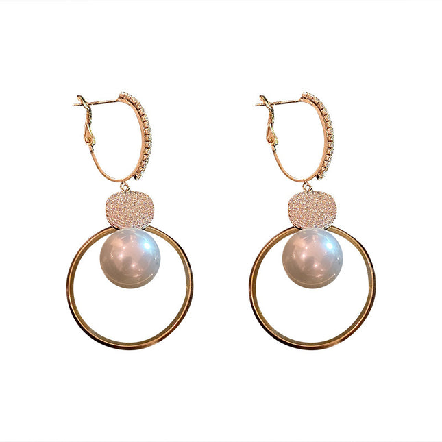 Pearl Circle High-end Niche Earrings