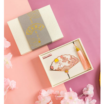 Creative Fashion Hollow Literary Art Folding Fan Bookmark