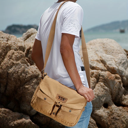 Retro-Style Canvas Messenger Bag Suitable for Casual Travel, Featuring a Spacious Design