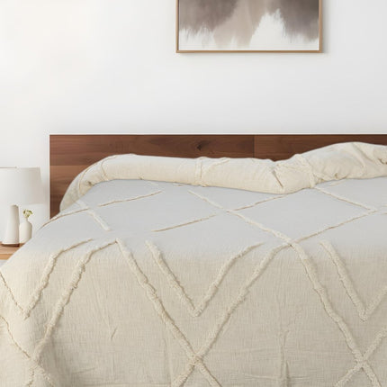 Ivory Geometric Queen Cotton Coverlet With Fringe