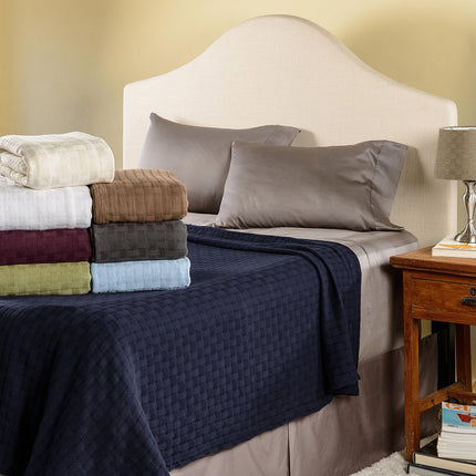 Queen Navy Blue Geometric Cotton Basketweave Blanket
