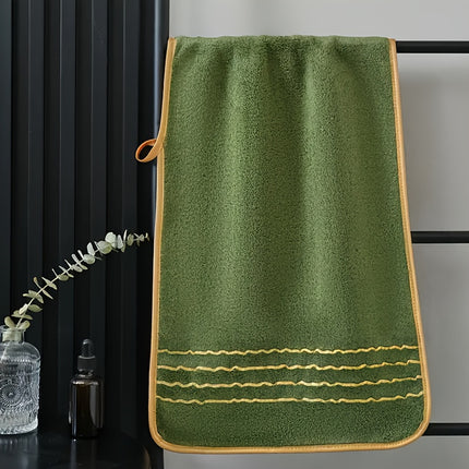2pcs Modern Striped Coral Fleece Bath Towel and Hand Towel Set, Highly Absorbent