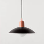 Warm Light / Black Pink